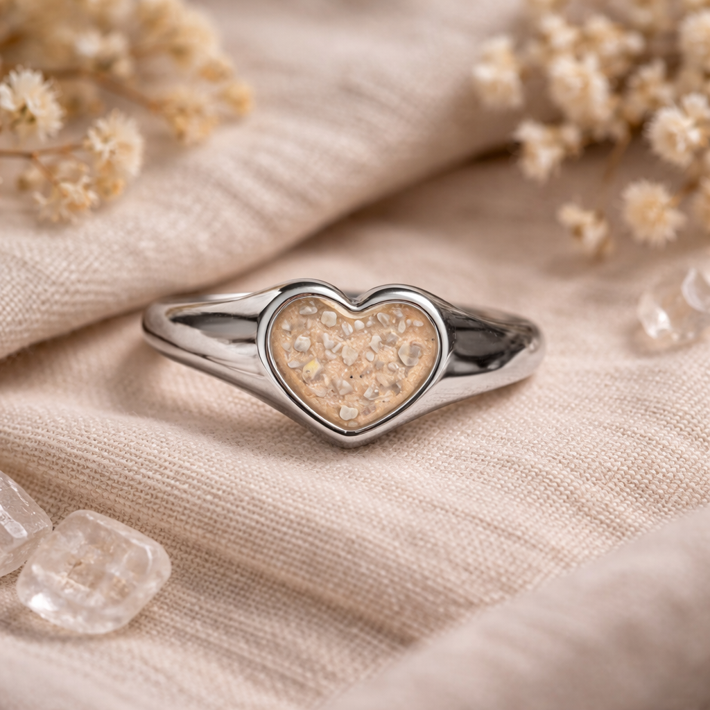 Mälestussõrmus Amira